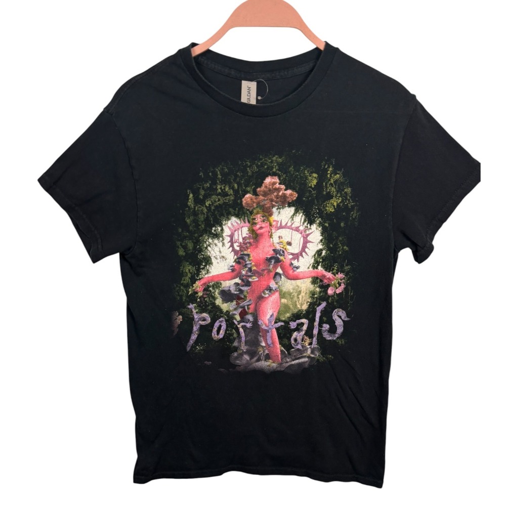 Melanie Martinez Portals Tour Graphic T-Shirt Black Small Gildan Concert Merch